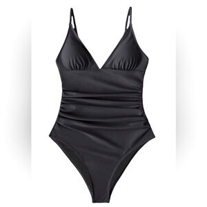 CUPSHE V-Neck Swimsuit